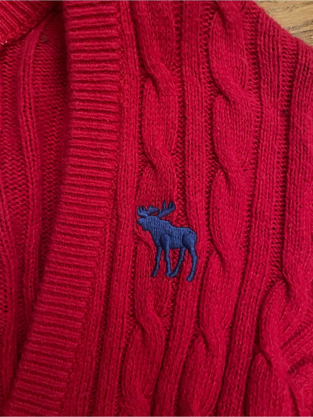 Vintage Abercrombie Red Cable-Knit Button Cardigan - Picture 2 of 5